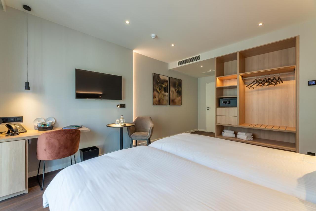 The Cornr Hotel نيوبورت المظهر الخارجي الصورة