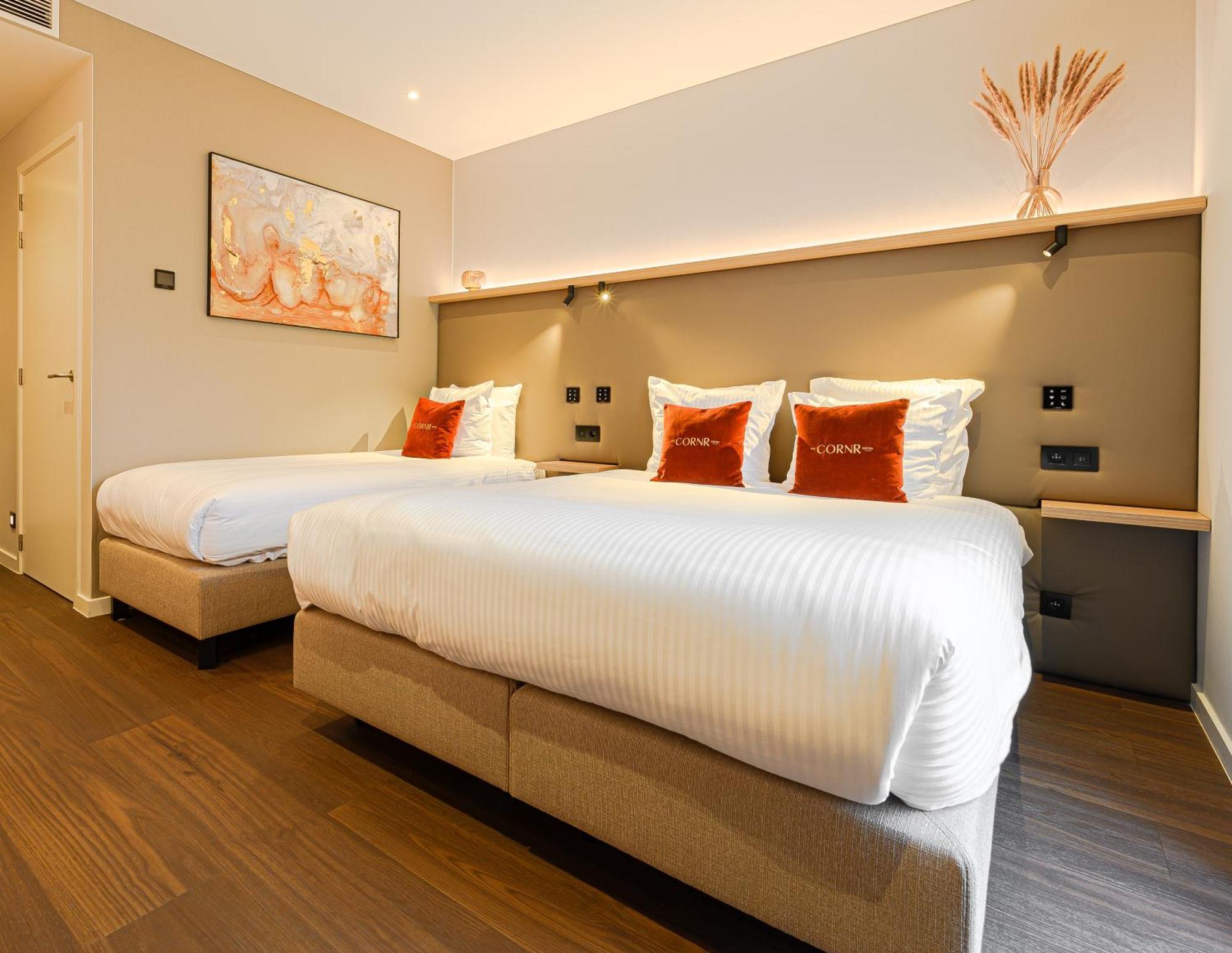 The Cornr Hotel نيوبورت المظهر الخارجي الصورة